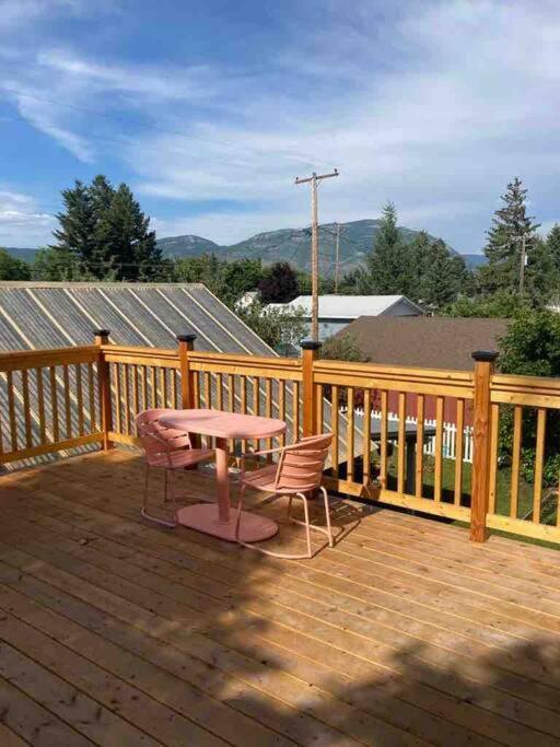 Victorian Guest Getaway-20Mins To Glacier National Park-10Mins To Airport! Колумбія-Фоллс Екстер'єр фото